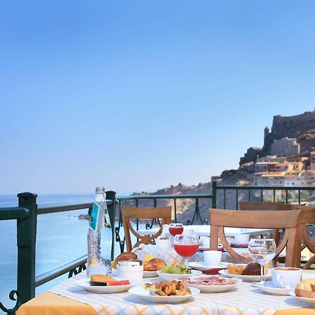 Hotel Nantis Castelsardo Bagian luar foto