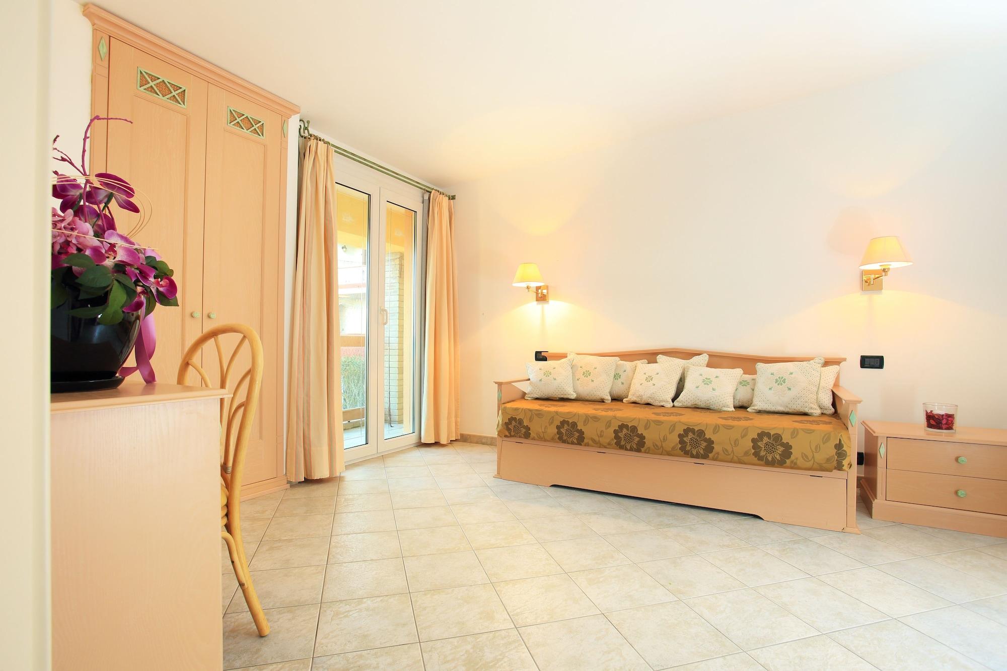 Hotel Nantis Castelsardo Bagian luar foto